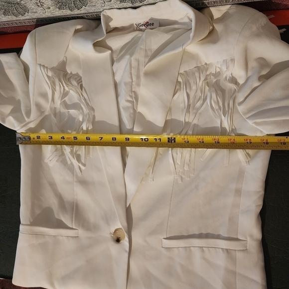 GeeGee White One Button Fringe Blazer Faux Pockets Size S NWOT - Picture 8 of 9